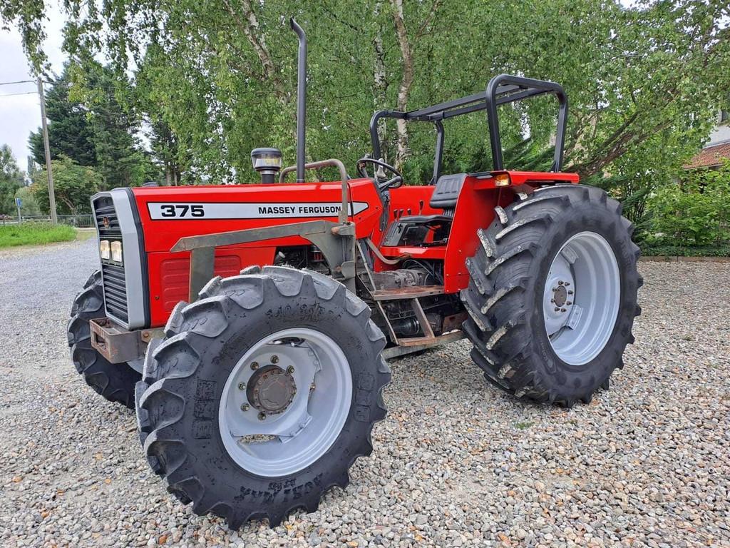 1997 Massey Ferguson 375 Vintage Tractor, Zakelijke goederen, Landbouw | Tractoren, Massey Ferguson, Oldtimer