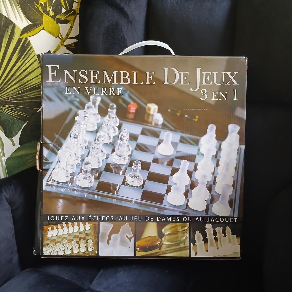 Set de jeu en verre, Enlèvement, Comme neuf