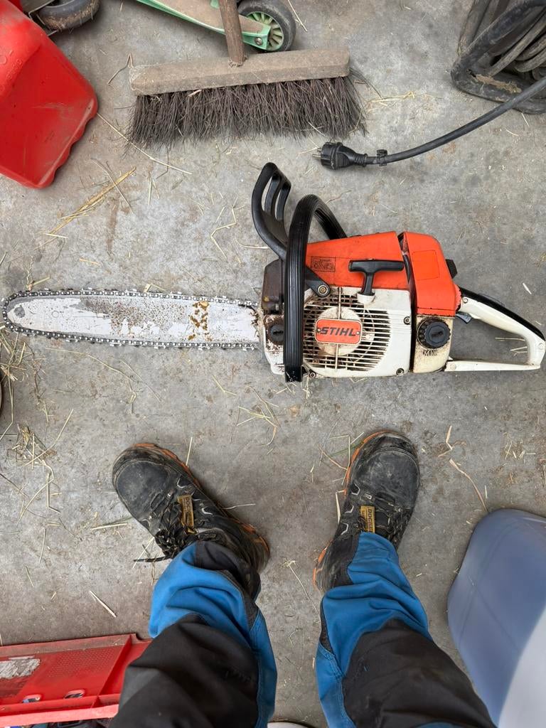 Stihl 034 AV super, Bricolage & Construction, Outillage | Scies mécaniques, Utilisé, Tronçonneuse, Enlèvement