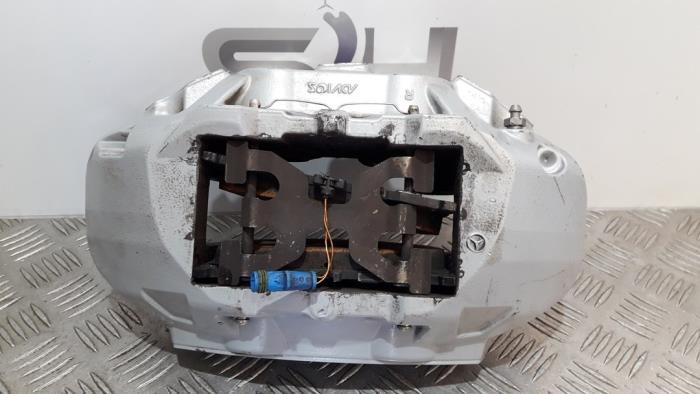 Remklauw (Tang) rechts-voor van een Mercedes E-Klasse, Gebruikt, -, Ophalen of Verzenden, -