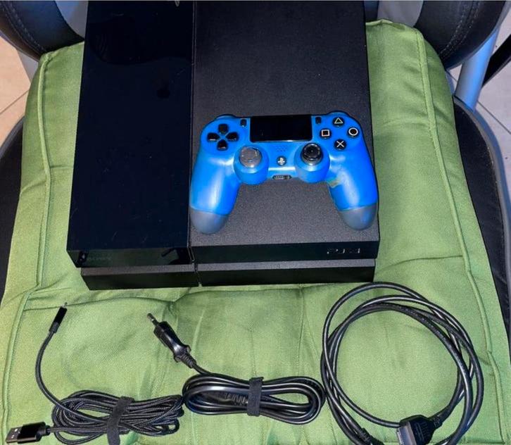 PS4 2TB + controller, 6 games, Games en Spelcomputers, Spelcomputers | Sony PlayStation 4, Refurbished, Original, Met 1 controller