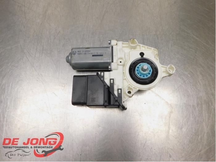 Moteur de vitre portière d'un Volkswagen Golf, Volkswagen, -, 3 mois de garantie, Utilisé