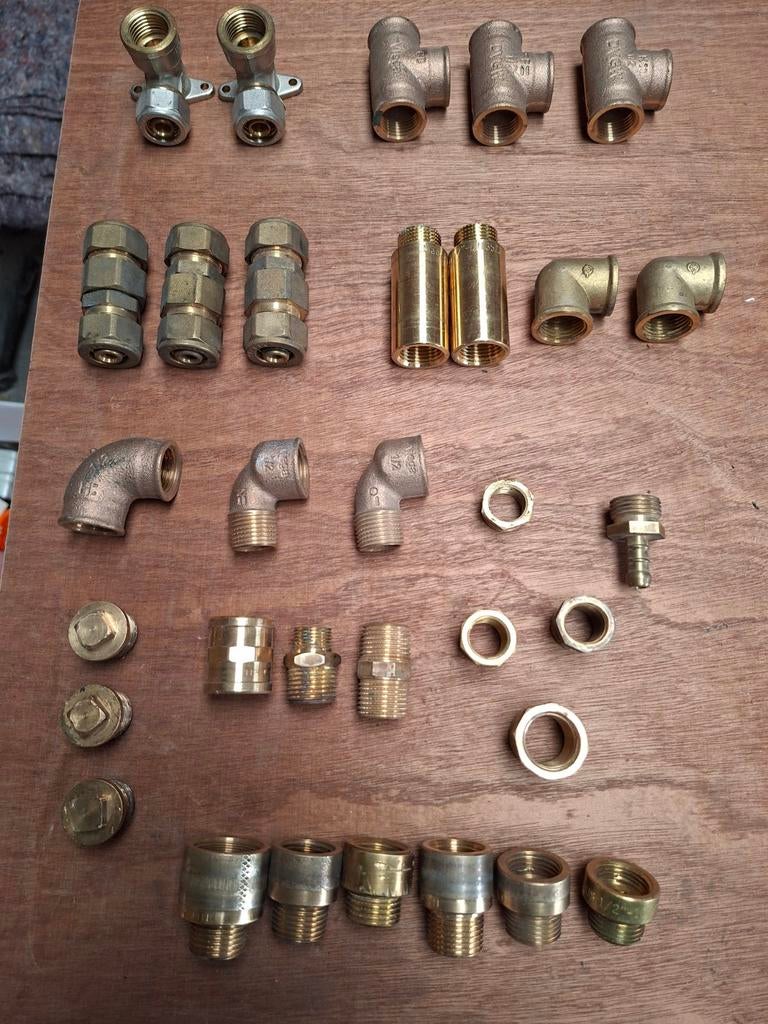 Koperen stukken sanitair, Ophalen