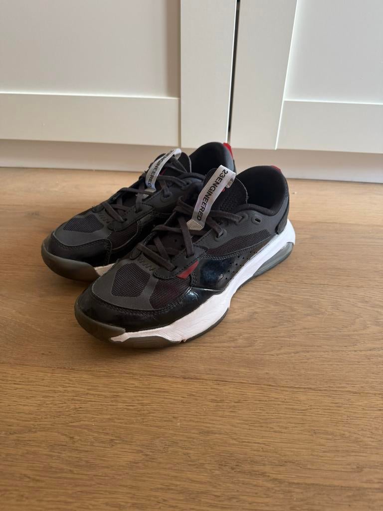 Nike Air Jordan 200E Black White Fire Red Maat 42,5, Enlèvement ou Envoi, Porté, Chaussures de sport