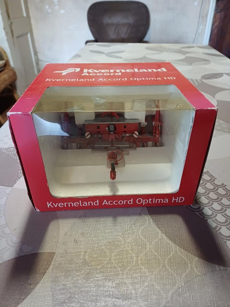 Kverneland Accord maïsplanter, Hobby & Loisirs créatifs, Voitures miniatures | 1:32, Enlèvement, Comme neuf, Tracteur et Agriculture
