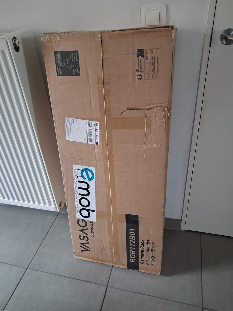 Te Koop: Nieuwe Kledingrek, Ophalen, Zo goed als nieuw