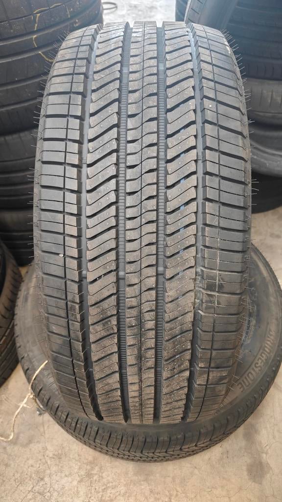 LT 275/50r22 119/116s Bridgestone 150€ per stuk Demo banden, Ophalen of Verzenden
