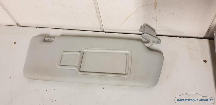 Zonneklep Audi A3 8V zonne klep make up spiegel rechts passa, Auto-onderdelen, Interieur en Bekleding, Audi, Gebruikt