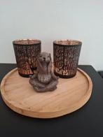 Schaal met konijn en 2 kaarsen houders, Ophalen