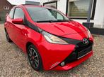 Toyota aygo X model 1.0 benzine bj 2016, Euro 6, Entreprise, Boîte manuelle, 5 portes