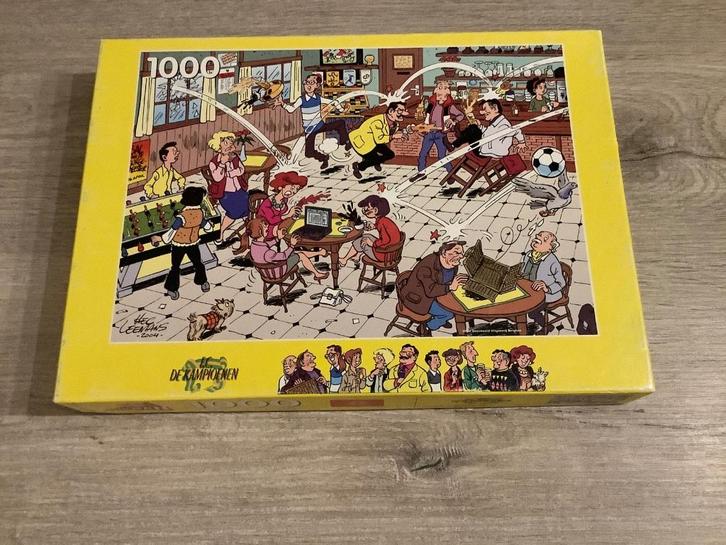 F.C. De Kampioenen puzzle (1000 stuks), Hobby en Vrije tijd, Denksport en Puzzels, Zo goed als nieuw, Legpuzzel, 500 t/m 1500 stukjes