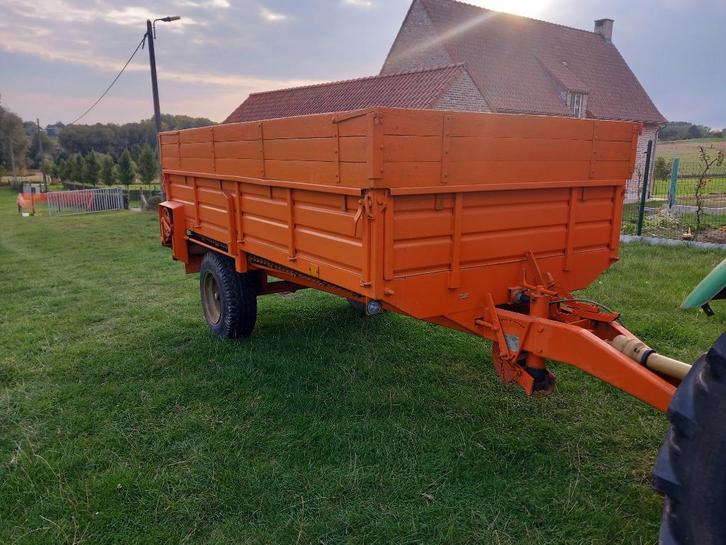 mestkar/ multifunctioneel cavero, Zakelijke goederen, Landbouw | Werktuigen, Ophalen
