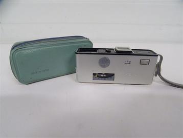 A6775. Minolta -16 Model-P Zakcamera met Opberghoes beschikbaar voor biedingen