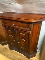 Commodekastjes 2 stuks, Huis en Inrichting, Ophalen, Gebruikt, Met deur(en), Minder dan 100 cm