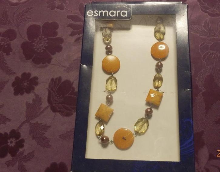 (26)- collier fantaisie de perles orangées - esmara - neuf -, Handtassen en Accessoires, Kettingen, Nieuw, Overige materialen