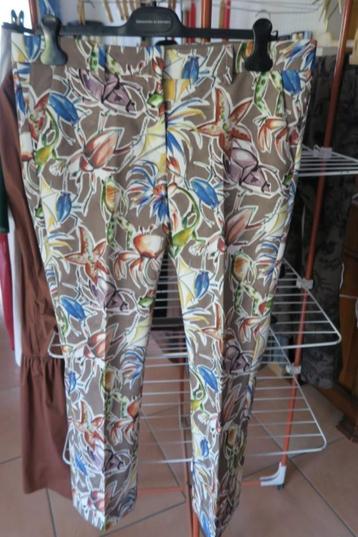 Broek print bruin geel blauw Seductive mt 40-42 disponible aux enchères