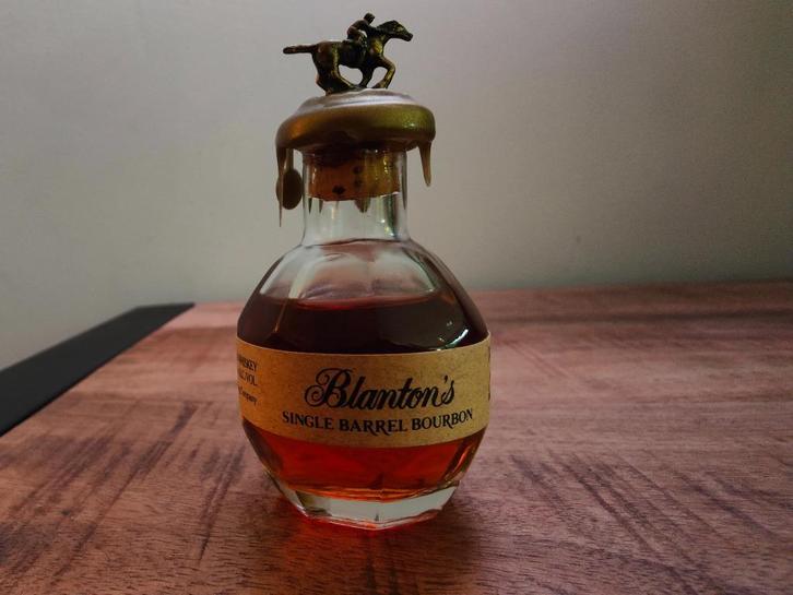 Blanton's Single Barrel Bourbon 50ml / Mini Bottle (Rare!!), Verzamelen, Wijnen, Nieuw, Overige typen, Overige gebieden, Vol, Ophalen of Verzenden