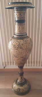 Prachtige Oosterse bronzen vaas 125 cm. hoog en weegt 19 kgr, Ophalen