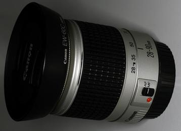 Zoomlens van Canon EF 28-90mm beschikbaar voor biedingen
