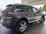 Volkswagen Touareg 3.0 V6 TDI CARAT TOUTES OPTIONS GAR 3M, Auto's, Volkswagen, Automaat, Zwart, 262 g/km, Leder