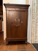 Antieke brandkast / kluis, Antiek en Kunst, Antiek | Meubels | Kasten, Ophalen