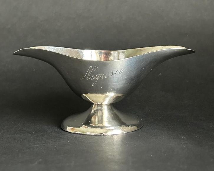 verzilverde sauskom sausière hotelzilver - Negresco, Antiek en Kunst, Antiek | Zilver en Goud, Ophalen of Verzenden