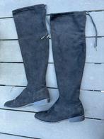 Mooie hoge laarzen maat 39, Kleding | Dames, Schoenen, Ophalen of Verzenden, Zo goed als nieuw