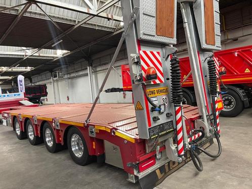 4 assige semi-trailer, Zakelijke goederen, Overige Zakelijke goederen, Ophalen