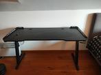 Game tafel/bureau met ledverlichting kleur zwart, Computers en Software, Laptoptafels, Ophalen, Zo goed als nieuw