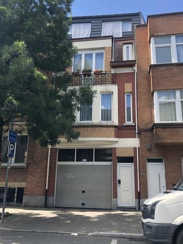 Maison à vendre à Jette, 3 chambres disponible aux enchères