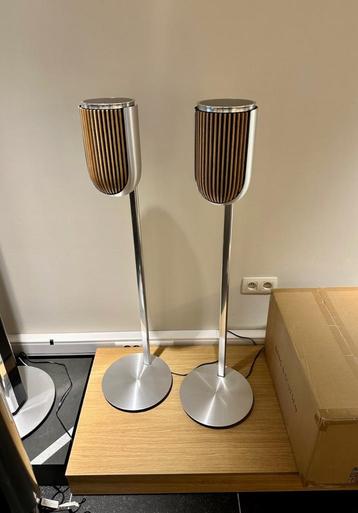 Bang & Olufsen Beolab 8 Alu met Oak en Floor stands - B&o beschikbaar voor biedingen