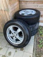 Winterbanden Nissan Qashqai, Auto-onderdelen, Banden en Velgen, Ophalen, 16 inch, Banden en Velgen, Winterbanden