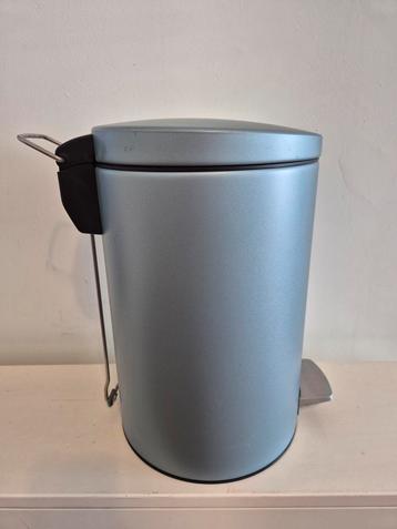 Brabantia pedaalemmer 12 liter mintkleur/metaal beschikbaar voor biedingen