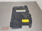 Couvercle de la batterie d'un Volkswagen Crafter, Autos : Pièces & Accessoires, Volkswagen, -, 3 mois de garantie, Utilisé