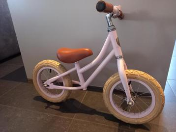Banwood loopfiets - lichtroze beschikbaar voor biedingen