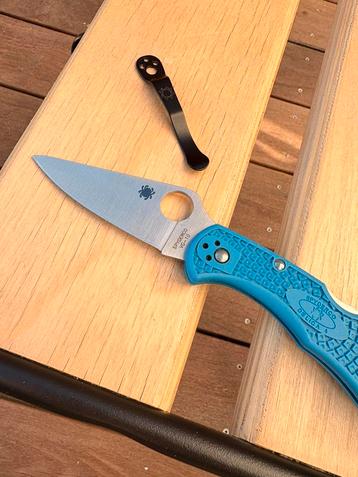 Zakmes Spyderco Delica 4 beschikbaar voor biedingen