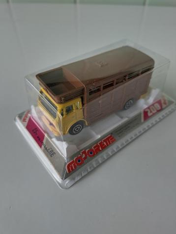 Majorette Mercedes Horse Truck AFHALING LEES BESCHRIJVING, Enlèvement, Neuf, Bus ou Camion, Majorette