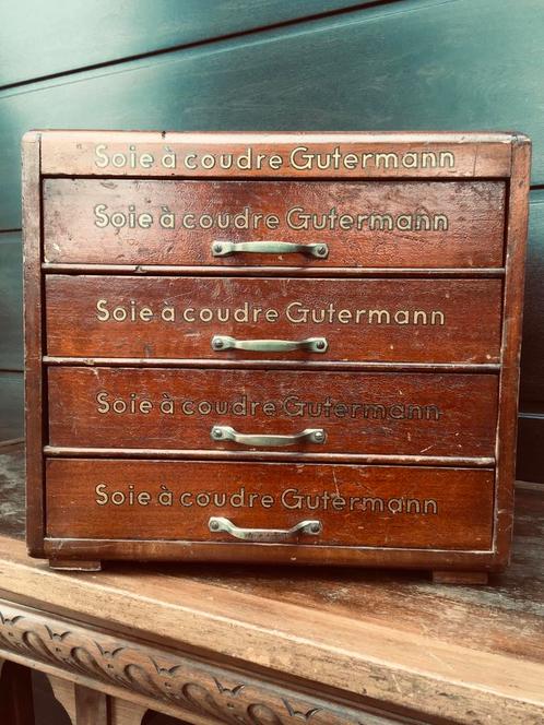antiek Gütermann fourniturenkastje / garenkastje jaren 1930’, Huis en Inrichting, Kasten | Ladekasten, Gebruikt, Eikenhout, Ophalen of Verzenden