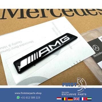 A4636987701 W463 G63 LOGO SET ZIJSCHERMEN LINKS+RECHTS G KLA beschikbaar voor biedingen