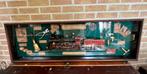 Decoratieve vitrinekast – Diorama met trein-thema 106 cm x, Hobby en Vrije tijd, Ophalen of Verzenden, Diorama