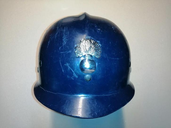 BELGIQUE - ABL - CASQUE DE LA GENDARMERIE, Collections, Objets militaires | Général, Gendarmerie, Enlèvement ou Envoi