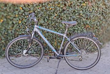 fiets  beschikbaar voor biedingen