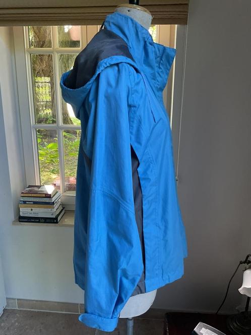 Wind en regenjacket met kap voor dames , 40-42, Kleding | Dames, Jassen | Zomer, Blauw, Ophalen of Verzenden