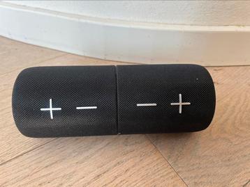 2 boxen beschikbaar voor biedingen