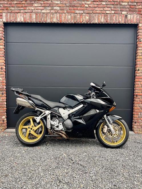 Honda VFR 800 Vtec met ABS!, Motoren, Motoren | Honda, Particulier, Toermotor, meer dan 35 kW, 4 cilinders, ABS, Ophalen