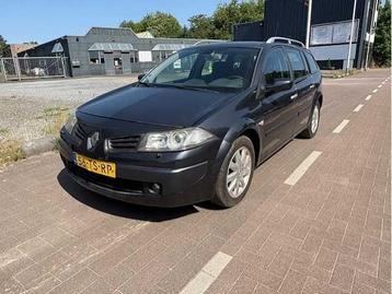 Renault - Mégane Grand Tour - 1.6-16V Tech Line - Car - 200 beschikbaar voor biedingen