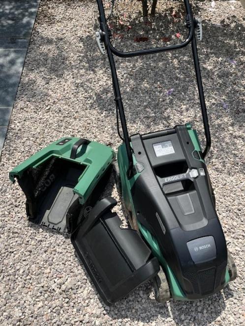 grasmachine Bosch universal Rotak450, Tuin en Terras, Grasmaaiers, Gebruikt, Elektrische grasmaaier, 30 t/m 39 cm, Cirkelmaaier