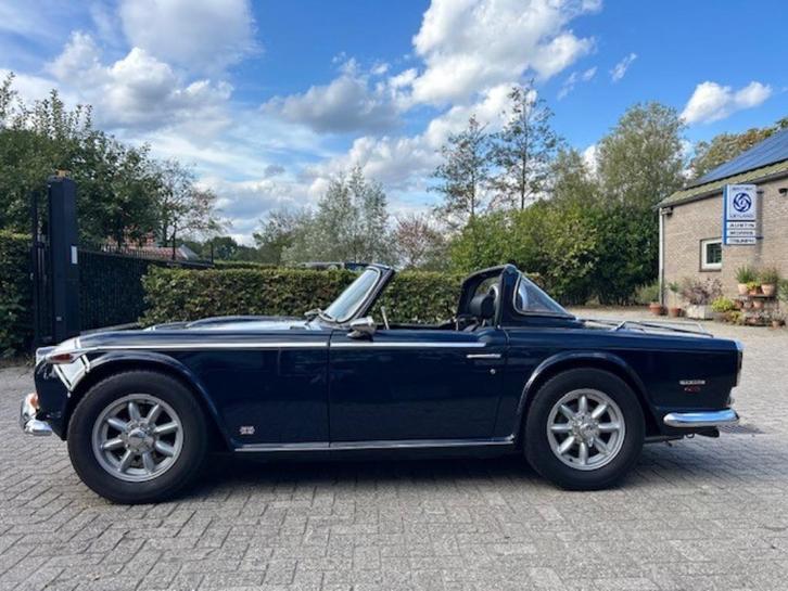 Triumph TR250, 1968, Auto's, Triumph, Particulier, Overige modellen, Alarm, Open dak, Radio, Benzine, Cabriolet, 2 deurs, Handgeschakeld