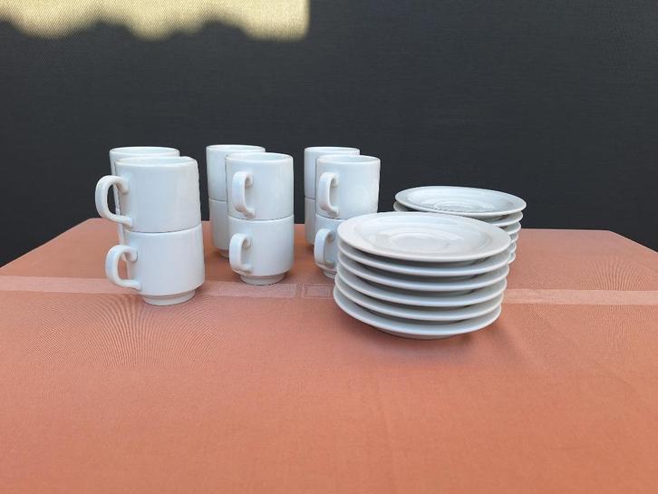 Koffieservies wit porselein, Huis en Inrichting, Keuken | Servies, Zo goed als nieuw, Kop(pen) en/of Schotel(s), Effen, Porselein