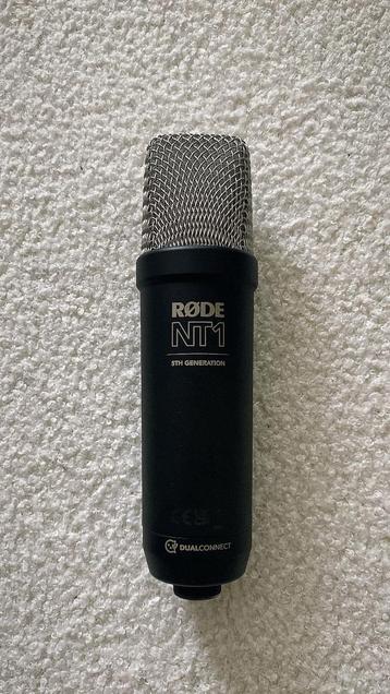 RØDE NT 1 + STATIEF  beschikbaar voor biedingen